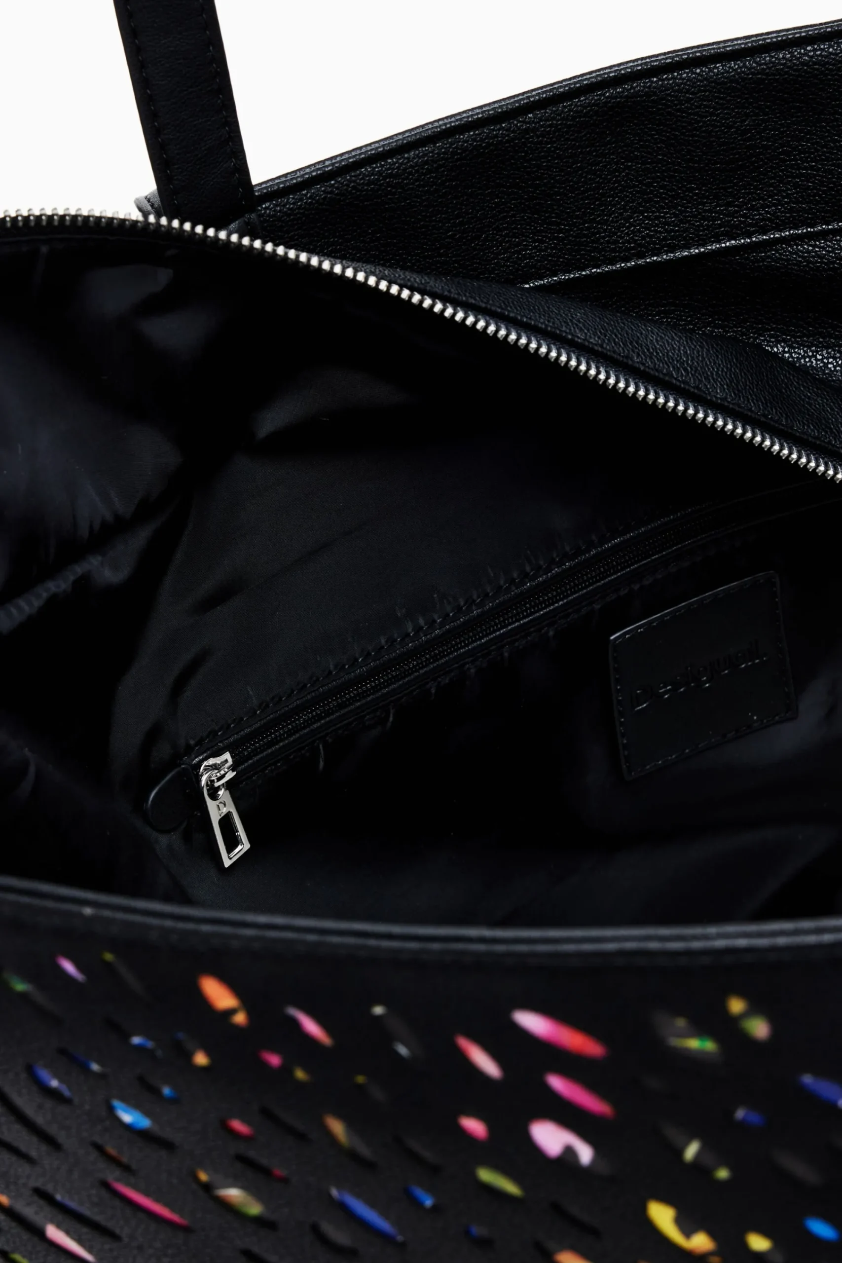 Malas|Malas Shopper<Desigual Bolso perfurado