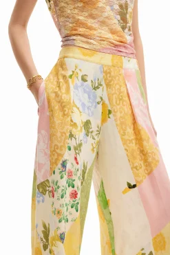 Calças<Desigual Calça palazzo com remendos