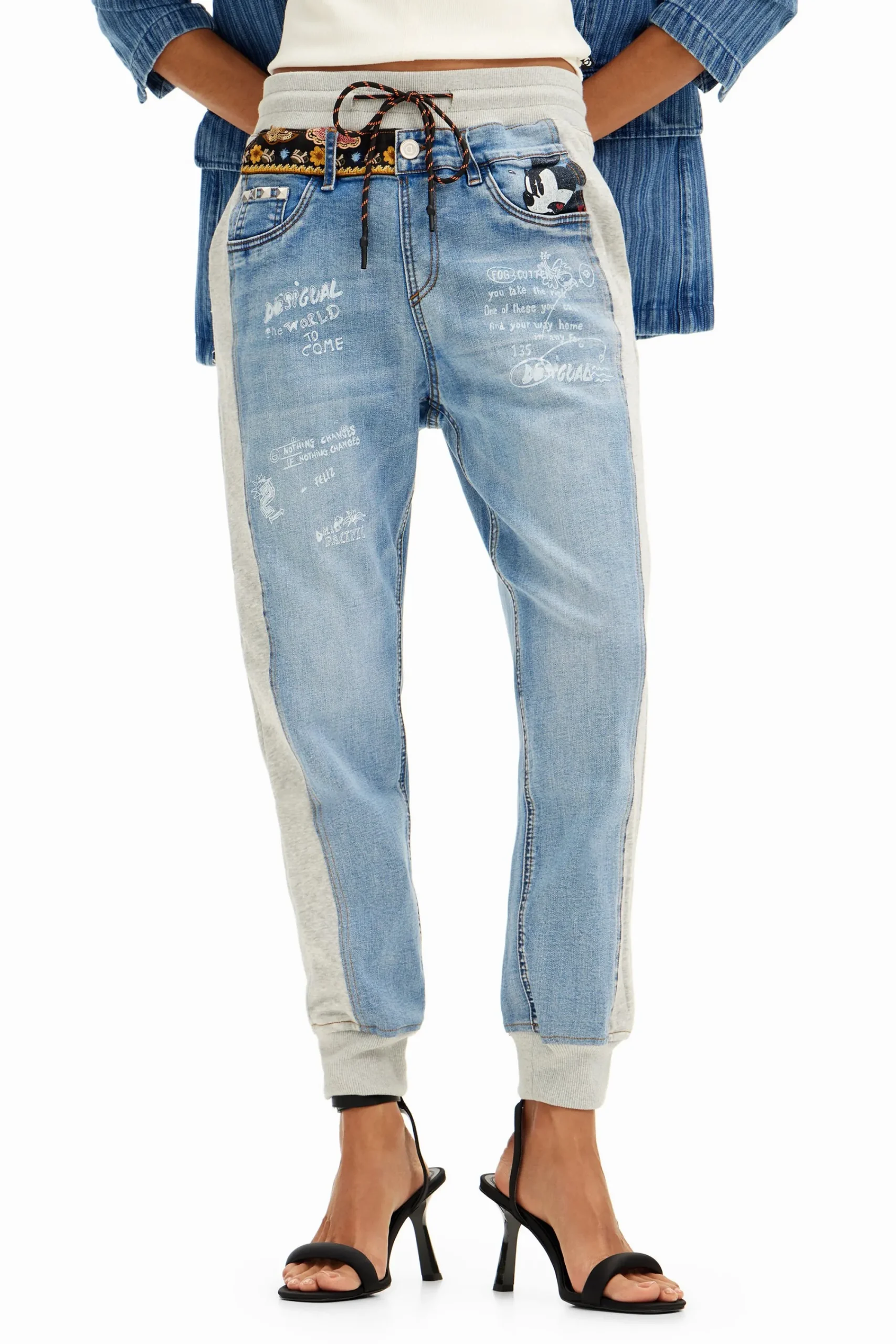 Jeans|Calças<Desigual Calças de ganga Jogger Mickey Mouse