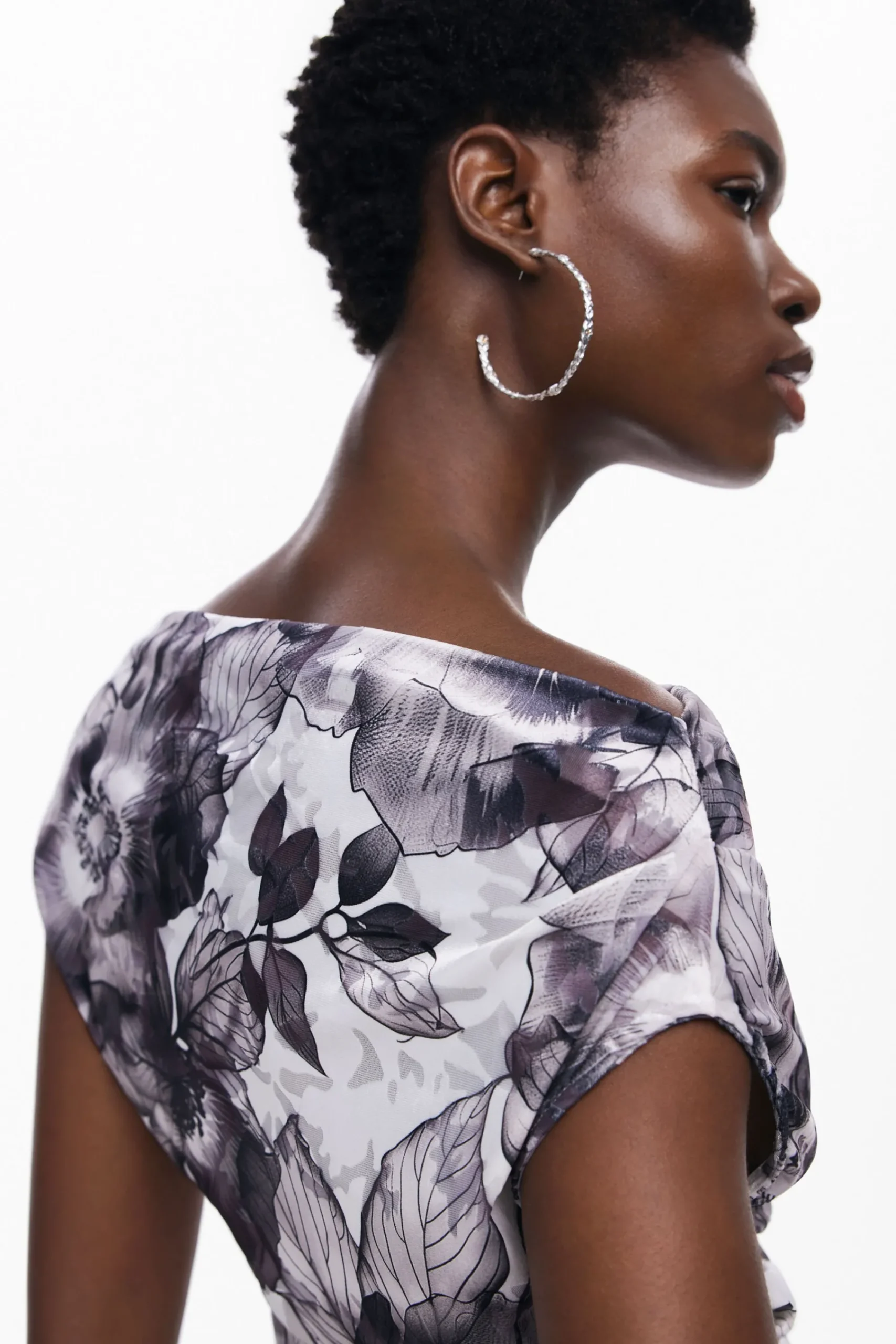 Camisas E Blusas|T-shirts<Desigual Camiseta assimétrica com flores