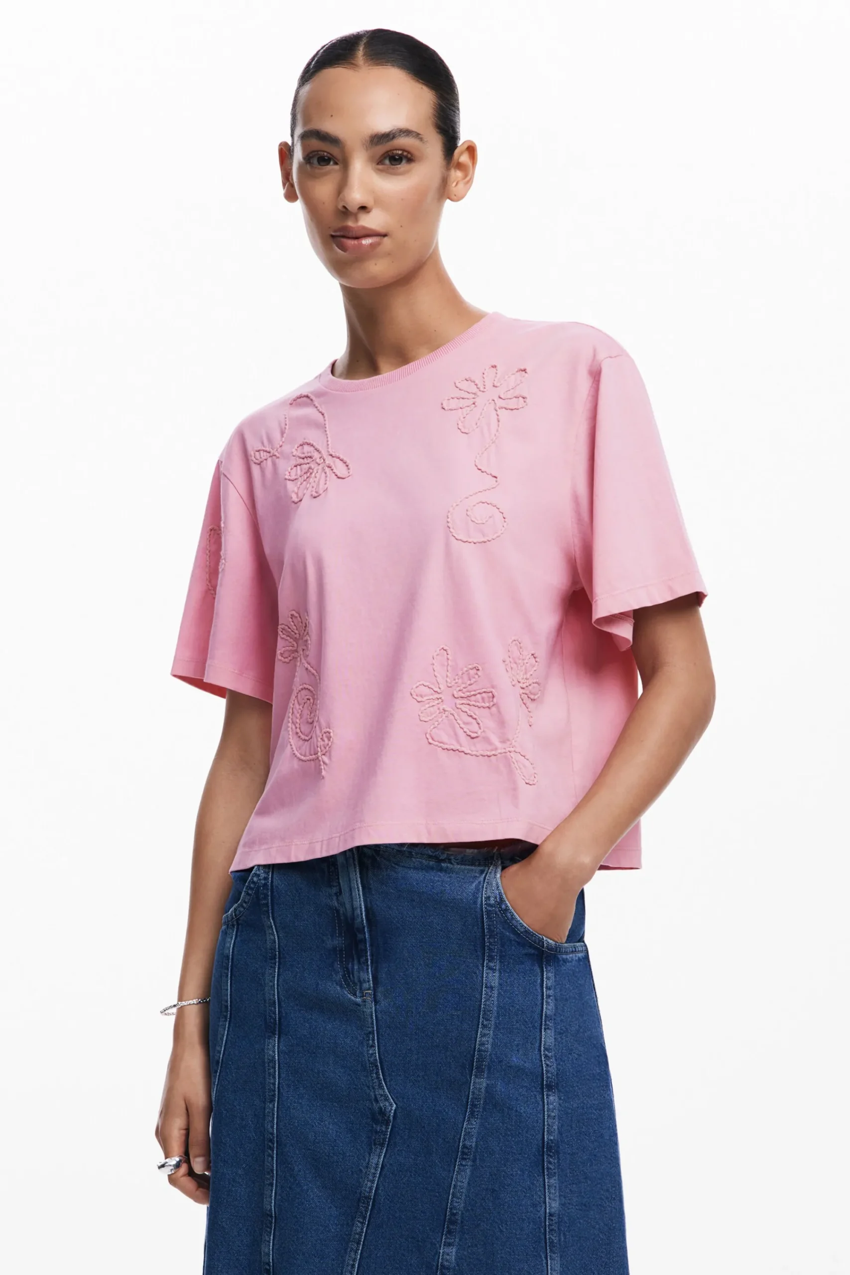Camisas E Blusas|T-shirts<Desigual Camiseta com flores bordadas