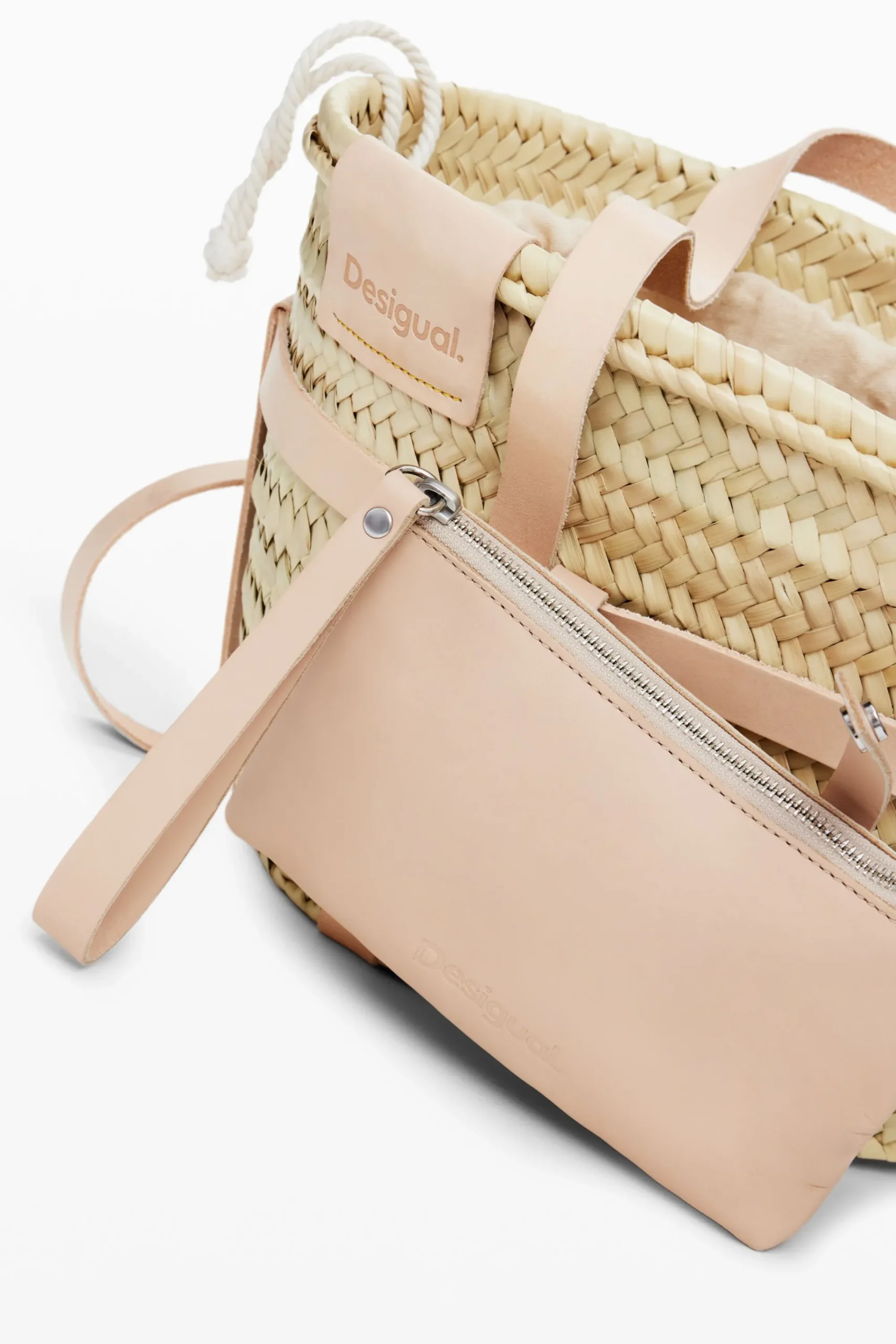 Malas|Malas Shopper<Desigual Cesto de vime S pele